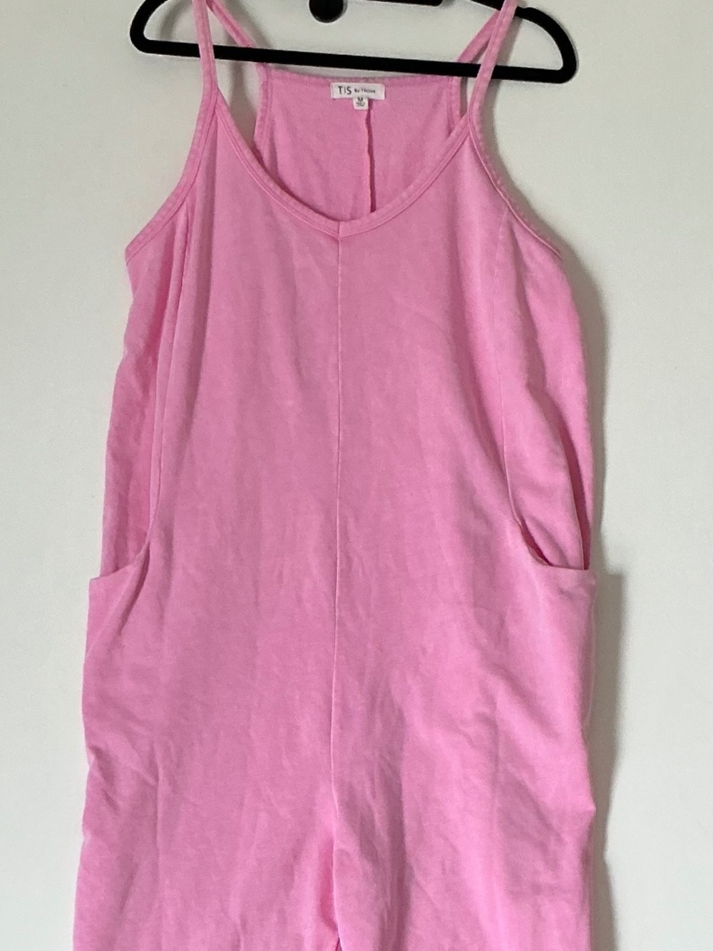 Like a HOT SHOT ONSIE pink Colorway jumper T/S Thrive size M